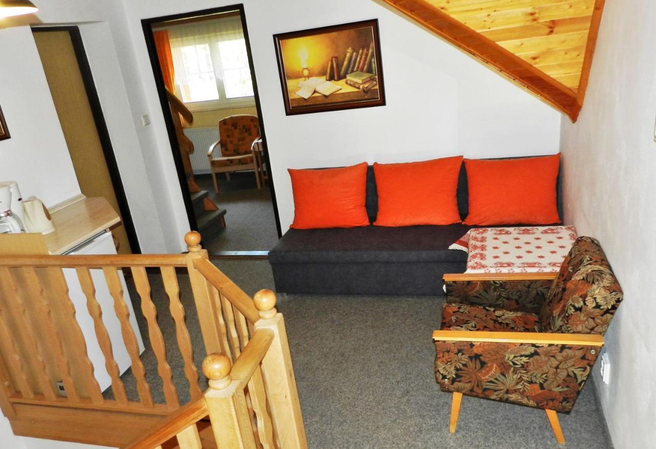 Chalupa U Beranu Hotel Harrachov Exterior photo